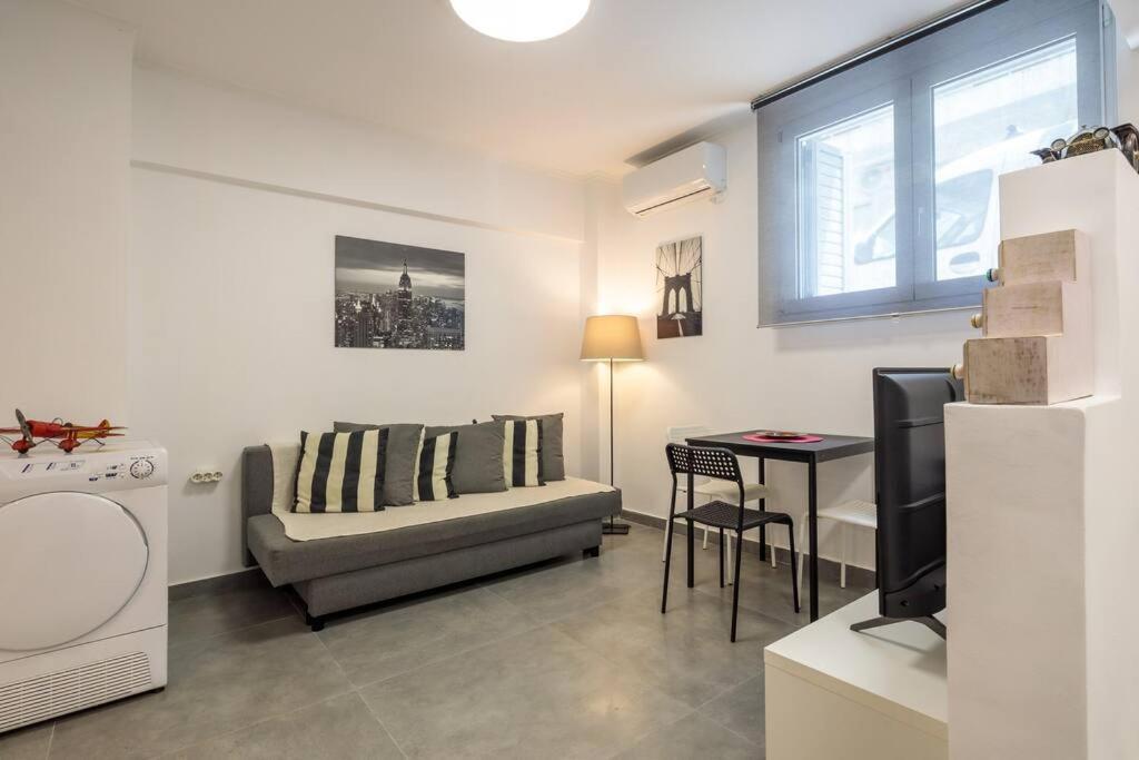 Hilton Area Brand New Comfortable Apartment Athen Eksteriør bilde