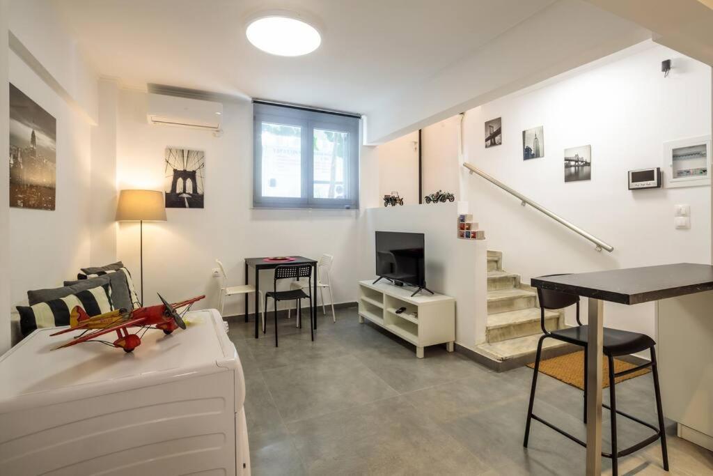 Hilton Area Brand New Comfortable Apartment Athen Eksteriør bilde